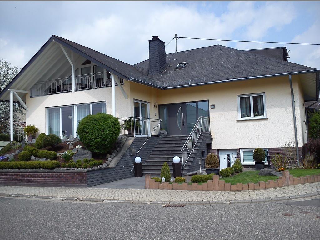 Zimmer Schmitz Anschau 客房 照片