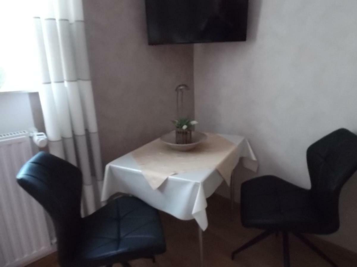 Zimmer Schmitz Anschau 外观 照片